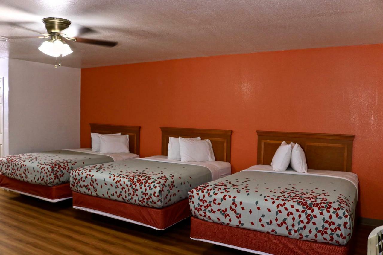 Heritage Inn & Suites El Dorado Eksteriør billede